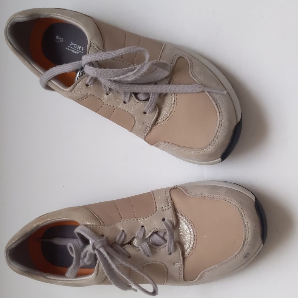 Rockport beige and gold sneakers-sz 6